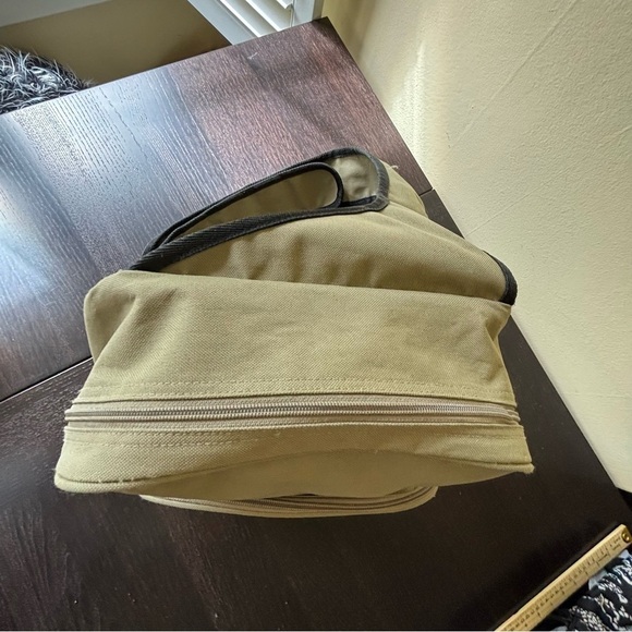 Puma tan black Sling Crossbody pack - Picture 9 of 13